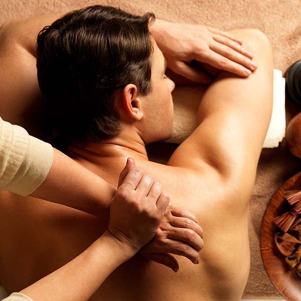 Pourquoi le massage nous fait du bien ? Explication !